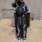 Comfortable 3D Embroidery Oversized Sweat Suit for Daily Use